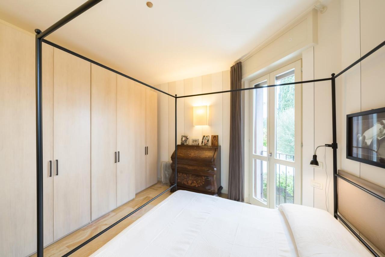 Residenza Al Vittoriale - By Host4U Appartement Gardone Riviera Buitenkant foto
