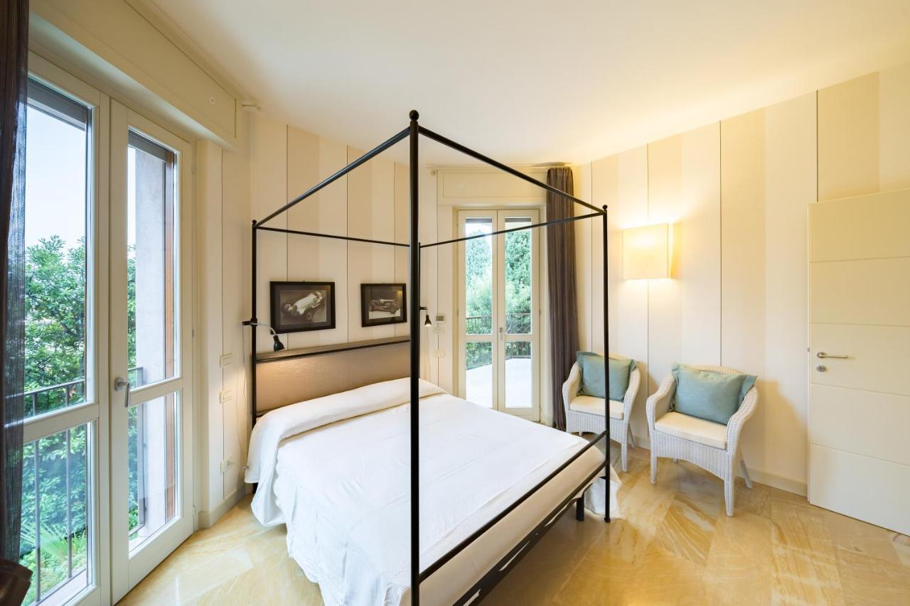 Residenza Al Vittoriale - By Host4U Appartement Gardone Riviera Buitenkant foto